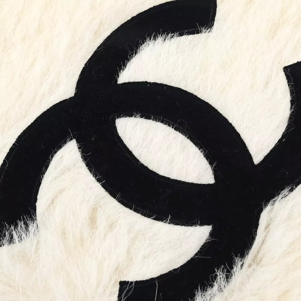 Chanel Fur Scarf Shawl White Small Good 124257 - Picture 3 of 4